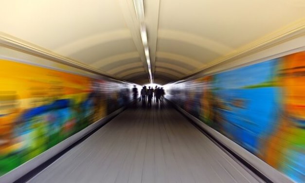 7 Editing Tricks to Speed Up Your Writing Activities – Guest Post by Kate Simpson